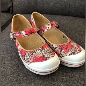 Dansko Vegan Canvas Pink Floral Mary Janes 41